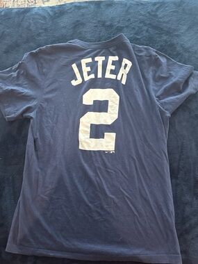 The Nike Tee New York Yankees #2 Derek Jeter Men's T-Shirt Size Small